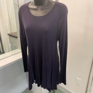 Kokun sweater in navy blue. Brand new, with tags. Made of bamboo and cashmere!